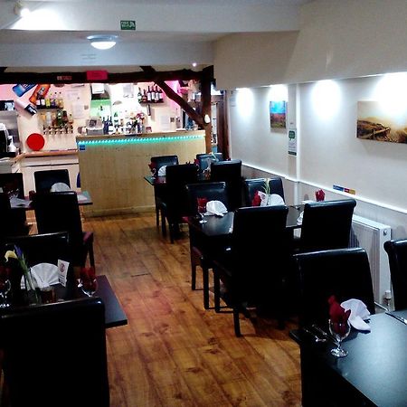 Zara Continental Hotel Langholm Екстериор снимка